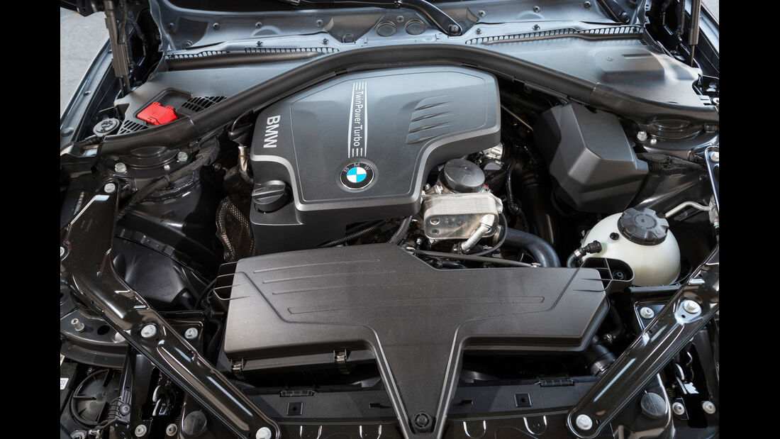 BMW 428i Cabrio, Motor