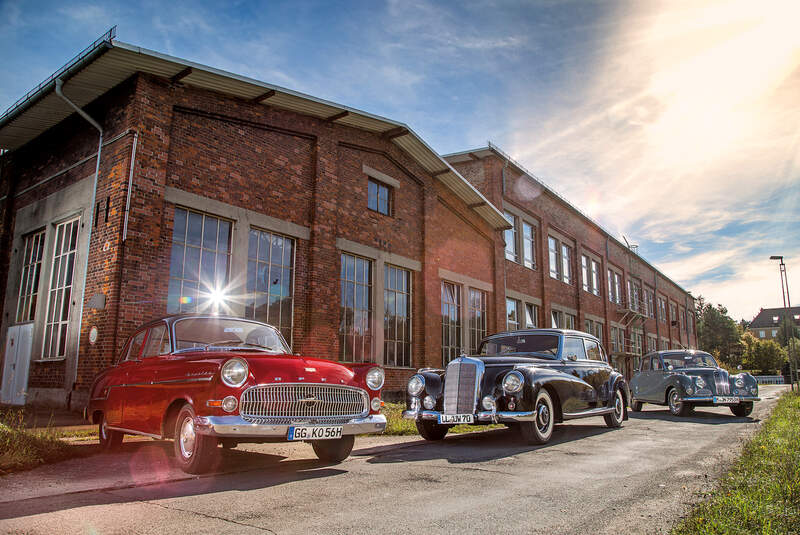 BMW 502, Mercedes 300, Opel Kapitän, Gruppenbild