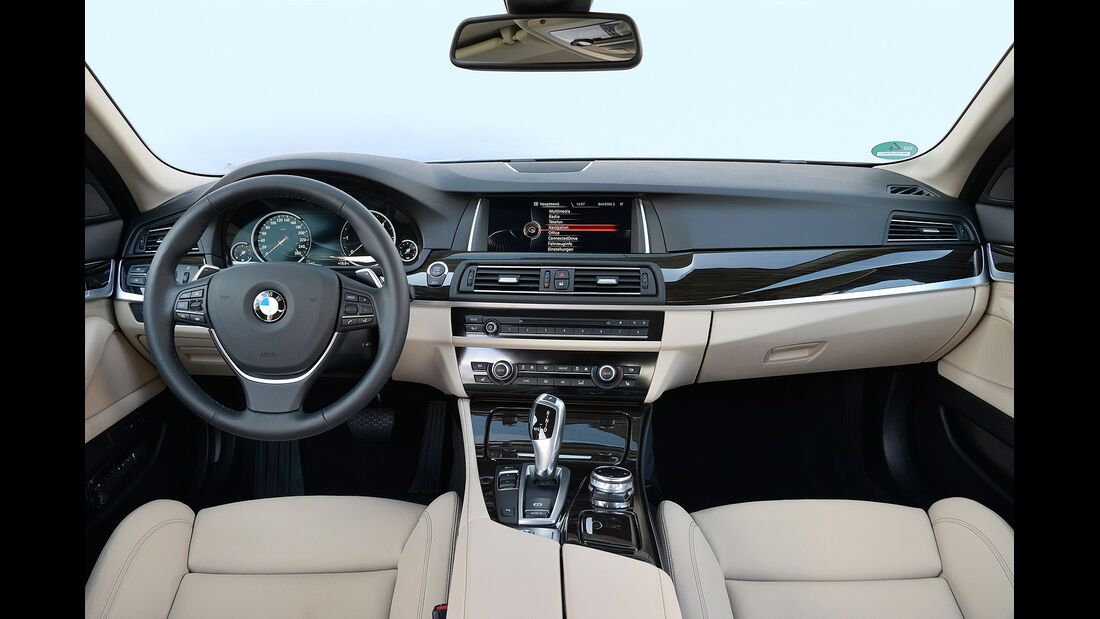 BMW 518d, Cockpit