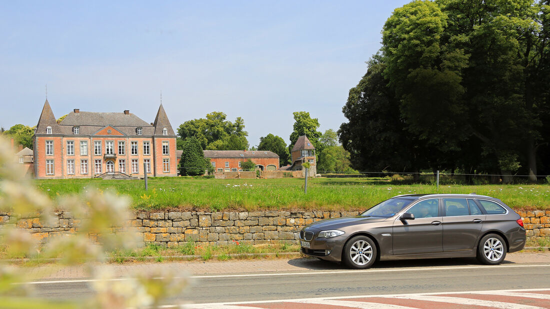 BMW 528i Touring