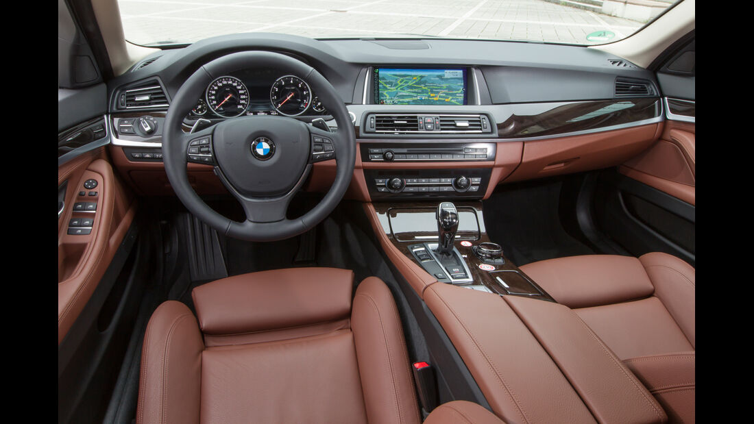 BMW 528i Touring, Cockpit