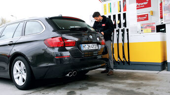 BMW 528i Touring, Tanken