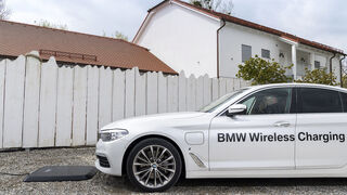 BMW 530e iPerformance Wireless Charging