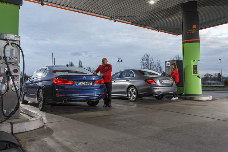 Bmw 530i G30 Und Mercedes E 300 W213 Im Test Auto Motor Und