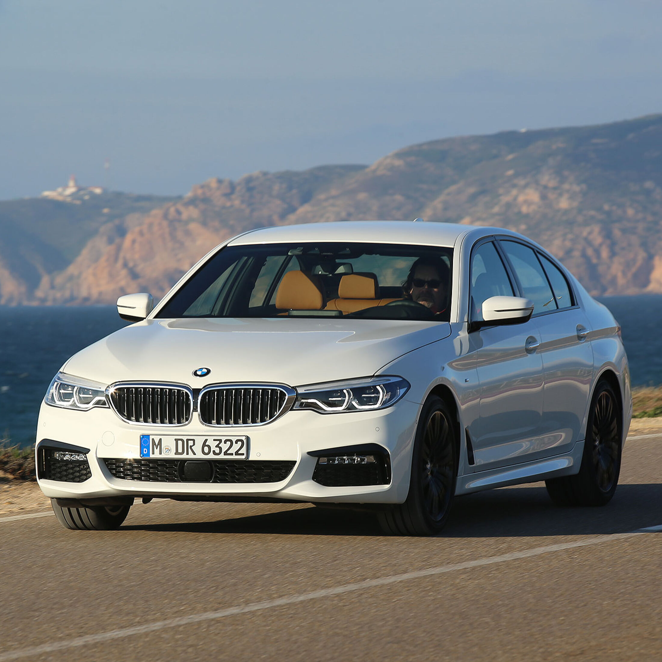 https://imgr1.auto-motor-und-sport.de/BMW-540i-G30-Limousine--jsonLd1x1-a6b18de9-993349.jpg