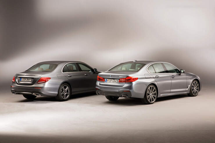 BMW-540i-xDrive-Mercedes-E-400-4Matic-fotoshowBig-d1792405-984367.jpg