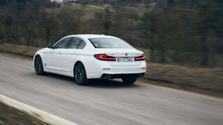 BMW 545e xDRIVE