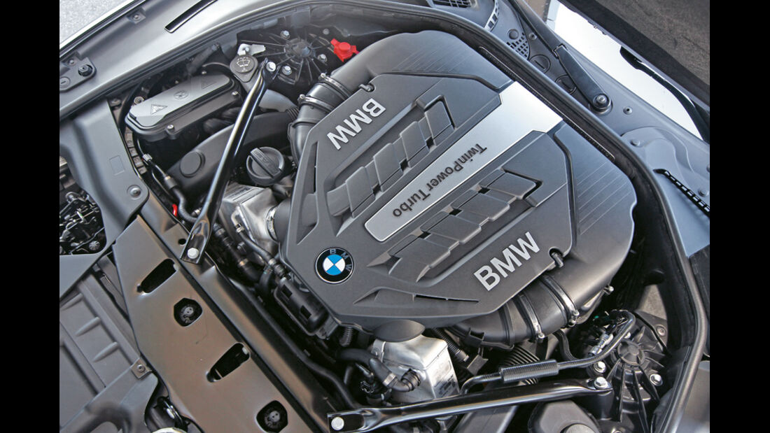 BMW 650i Coupé, Motor