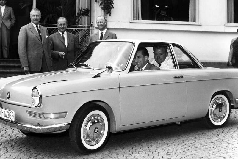 BMW 700 Coupé