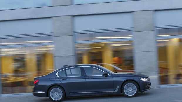 BMW 740i, Exterieur Seite