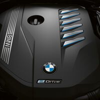 BMW 745 Le Plug-in-Hybrid 