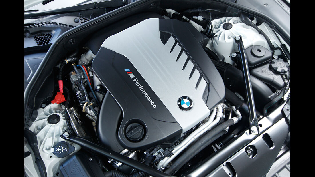 BMW 750d x-Drive, Motor