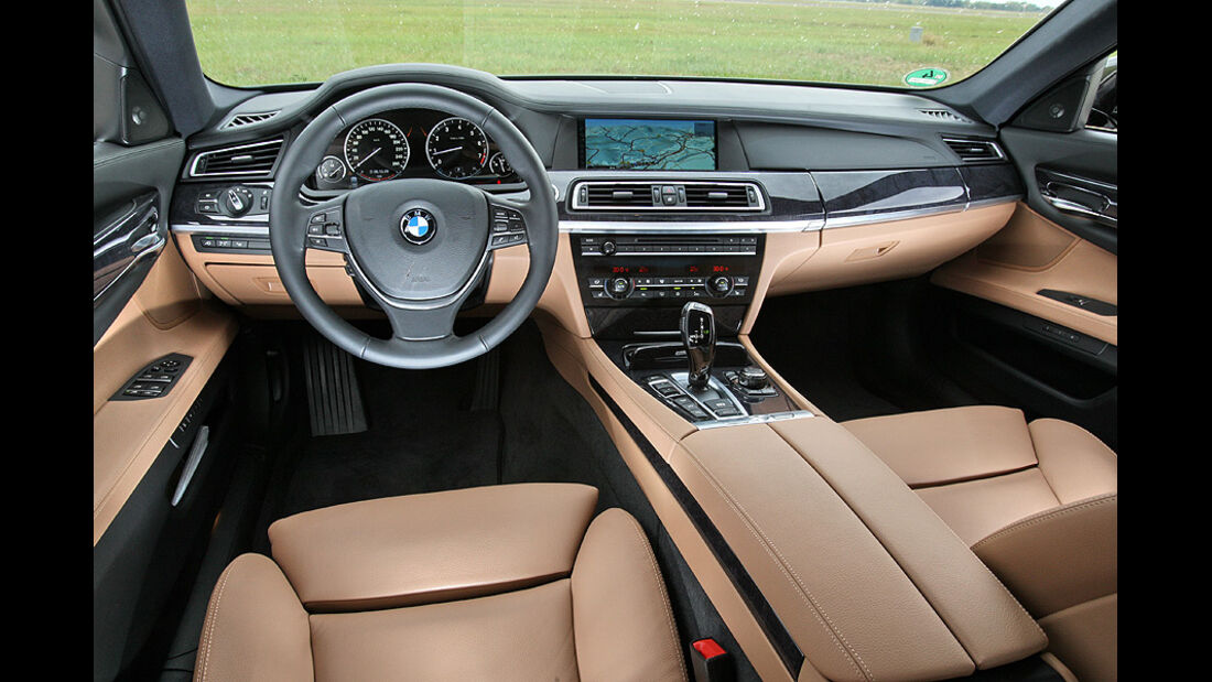 BMW 750i x-Drive