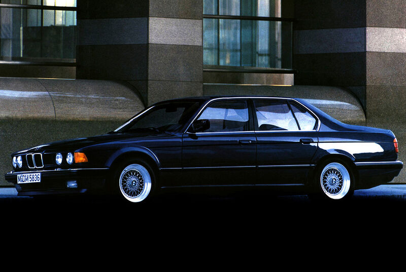 BMW 7er E32