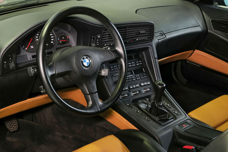 BMW 850 CSi (1990) Cockpit