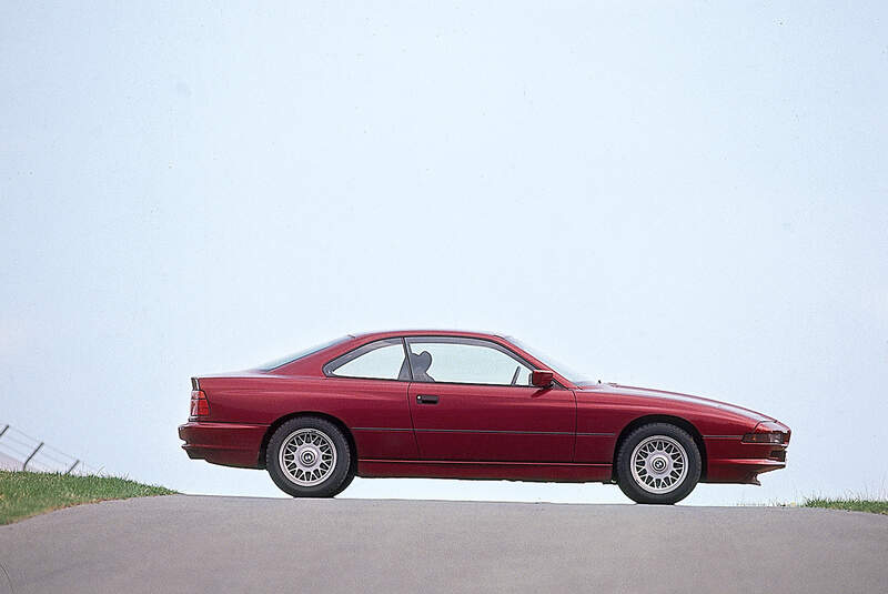 BMW 850i, Seitenansicht