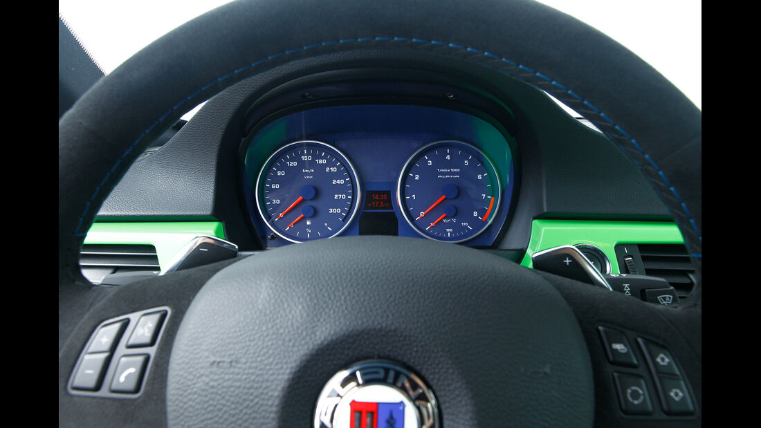 BMW Alpina B3 GT3, Lenkrad