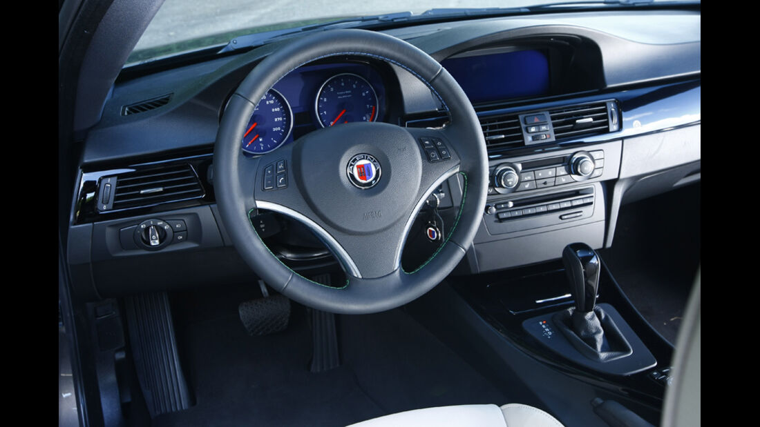 BMW Alpina B3 S Biturbo Coupé, Cockpit