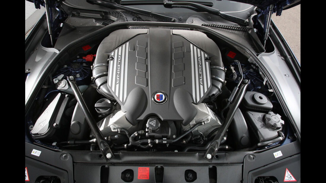 BMW Alpina B5 Biturbo, Motor