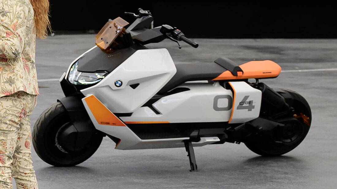 BMW Definition CE 04 Sperrfrist