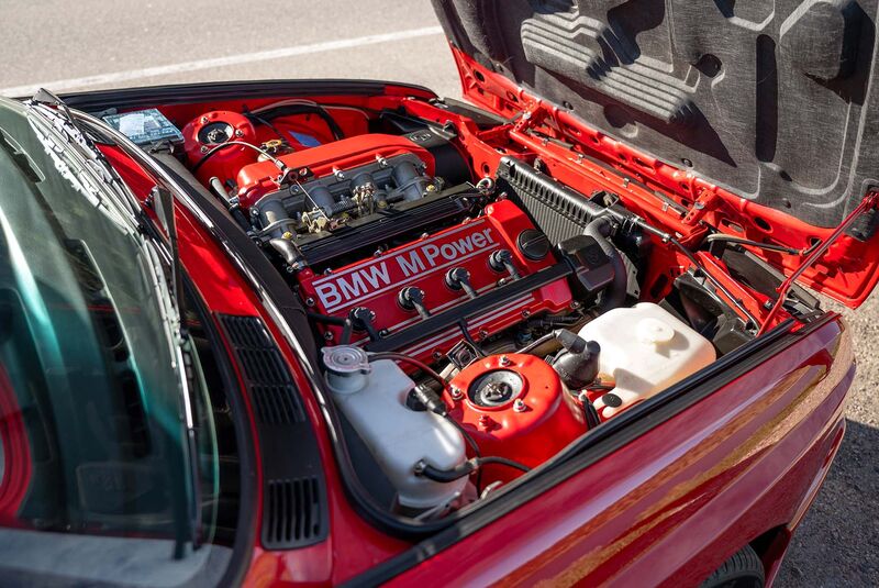 BMW E30  M3 Cecotto Edition RM Sotheby's