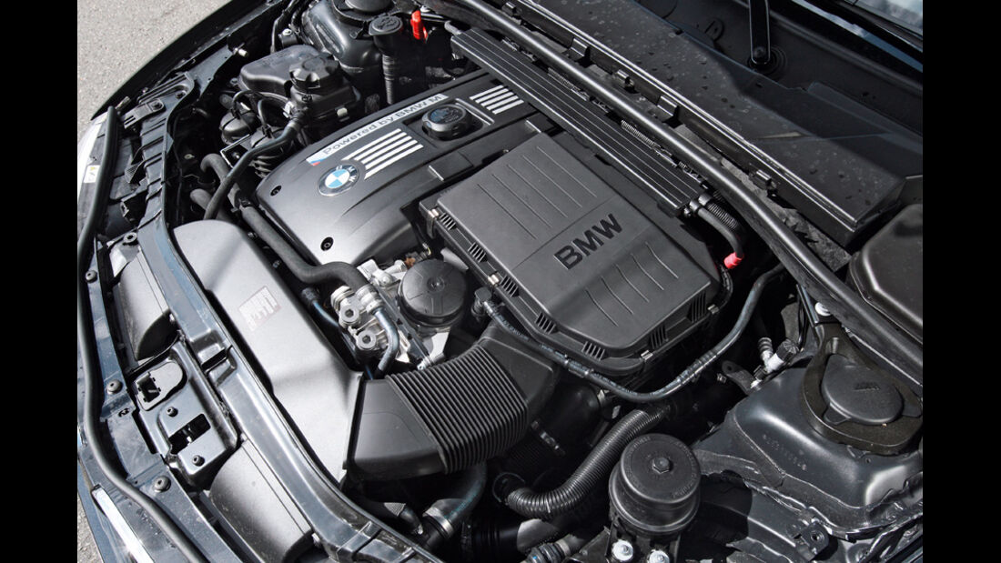 BMW Einser M Coupe, Motor