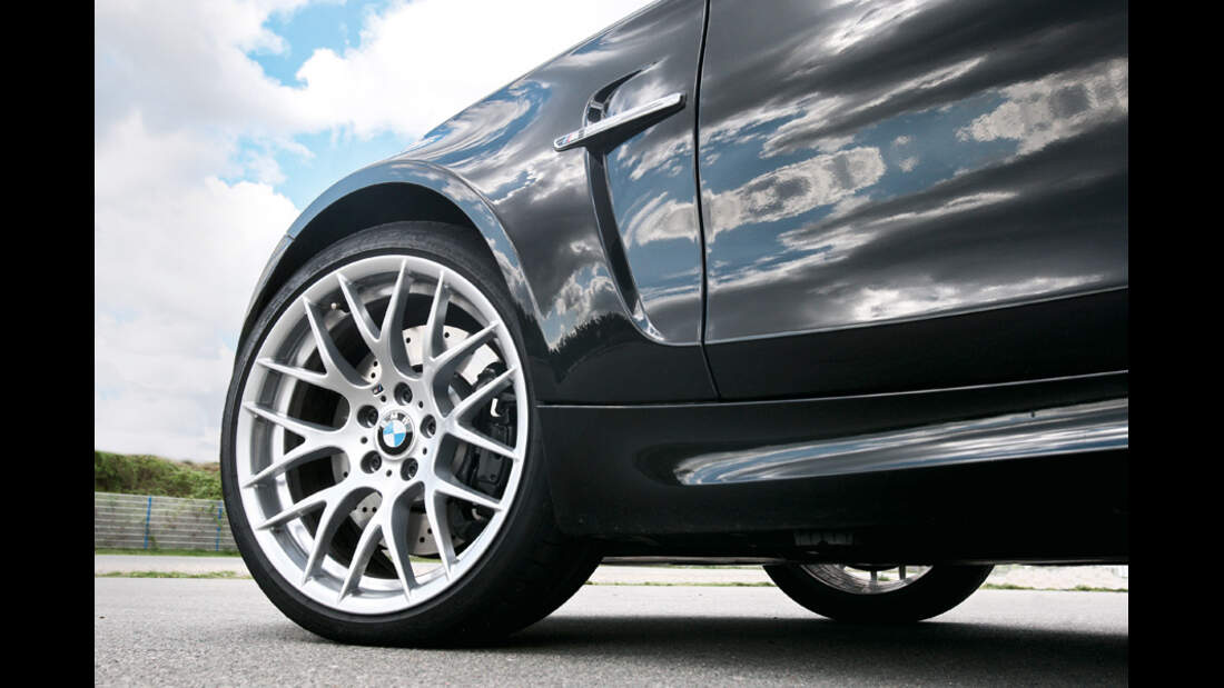 BMW 1er M Coupé im Test Fahrdynamik der Extraklasse AUTO MOTOR UND SPORT