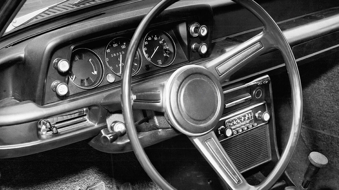 BMW Elektroautos, Ökoautos, BMW 1602 Elektro E7, Cockpit