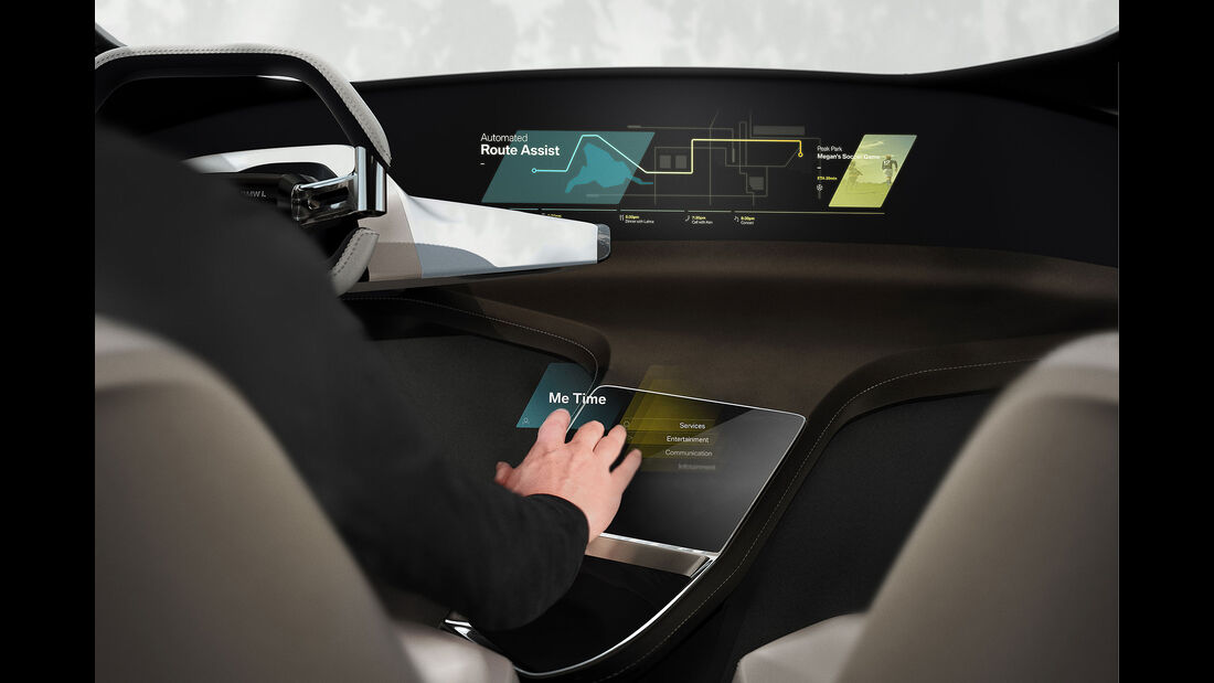 BMW Holo Active Touch CES 2016