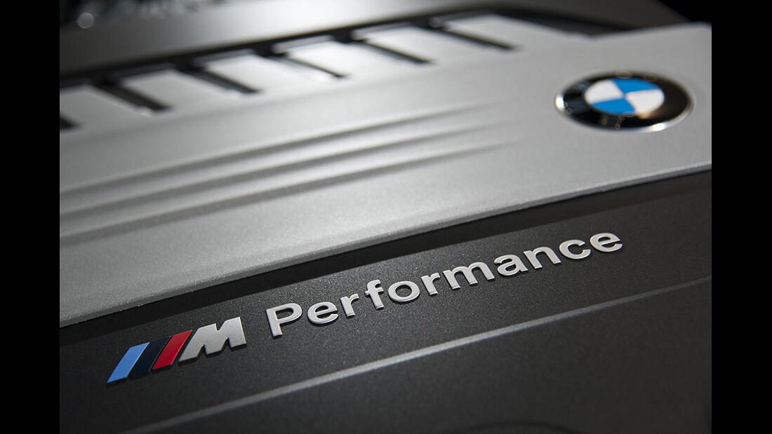 BMW M Performance Logo Schriftzug