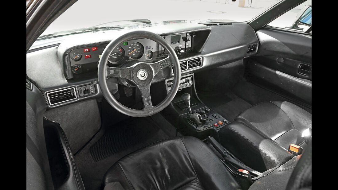 BMW M1, Cockpit
