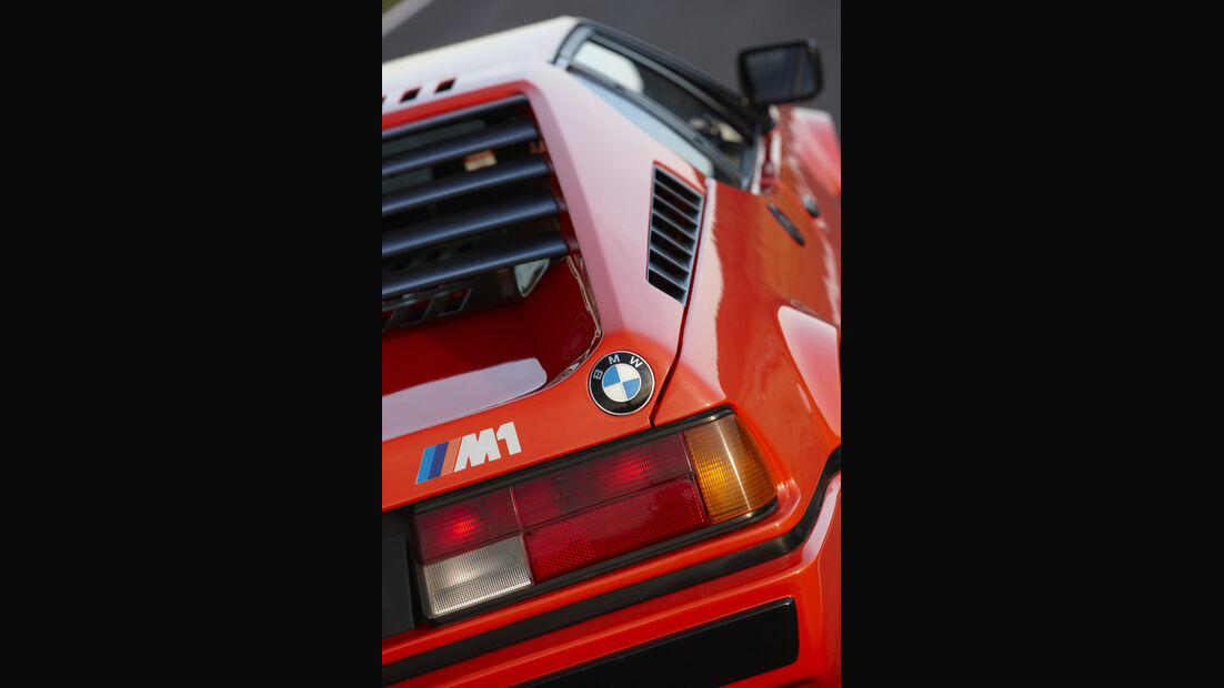 BMW M1 E26