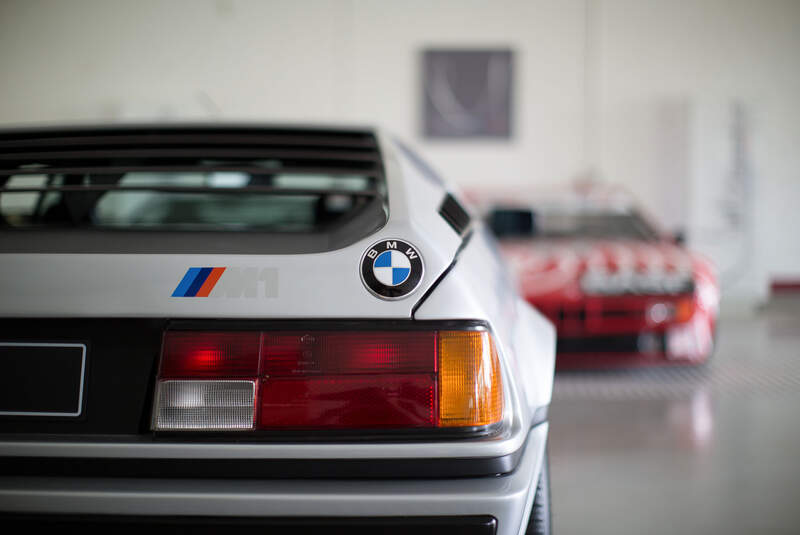 BMW M1 - Polaris Silver - Sportwagen - Mint Classics