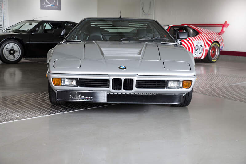 BMW M1 - Polaris Silver - Sportwagen - Mint Classics