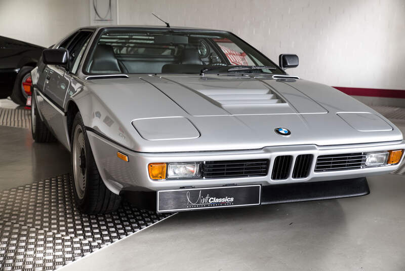BMW M1 - Polaris Silver - Sportwagen - Mint Classics