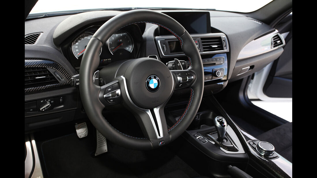 BMW M2 von Lightweight