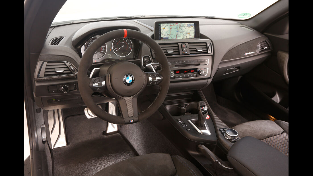 BMW M235i, Cockpit