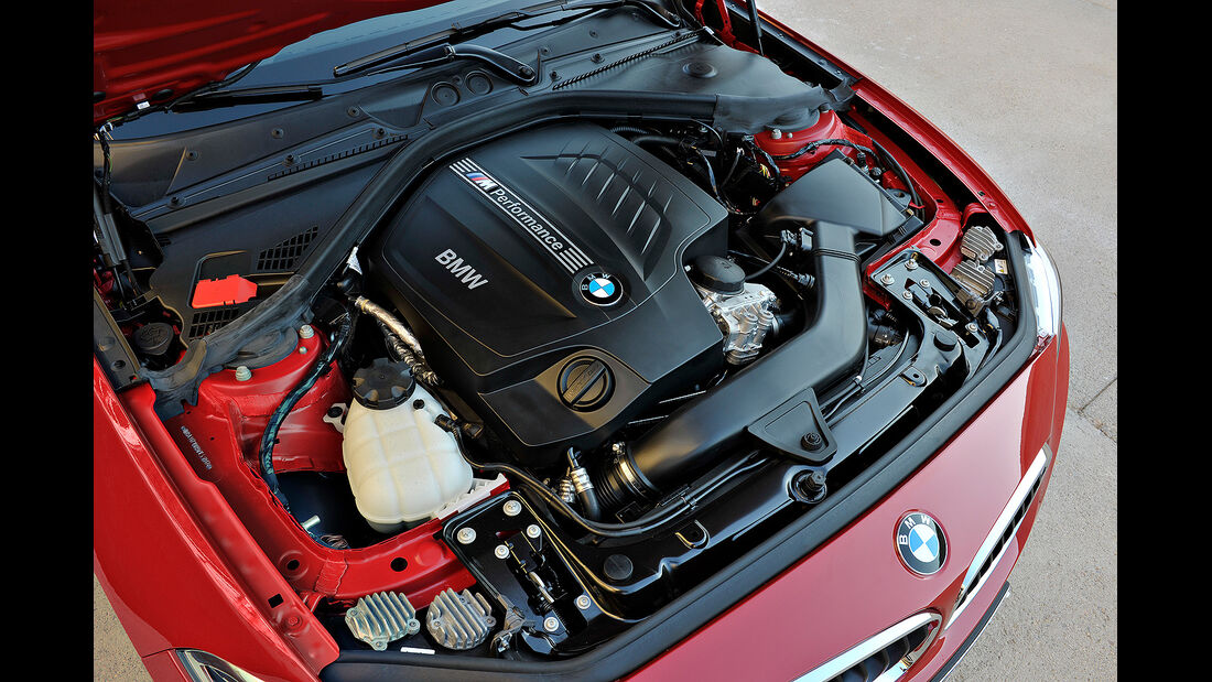 BMW M235i Coupé, Motor