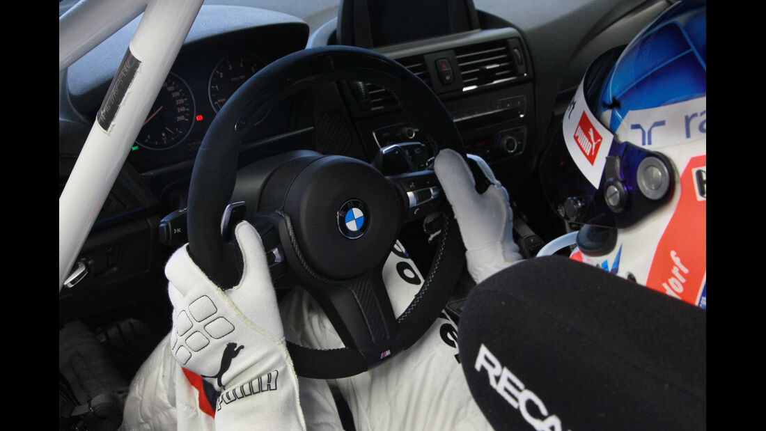 BMW M235i Racing Vorstellung