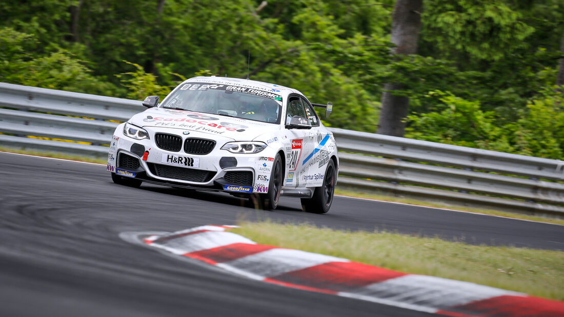BMW M240i Racing Cup - Startnummer #241 - Adrenalin Motorsport Team Alzner Automotive  - Klasse BMW M240i - 24h-Rennen Nürburgring 2022 - Nordschleife
