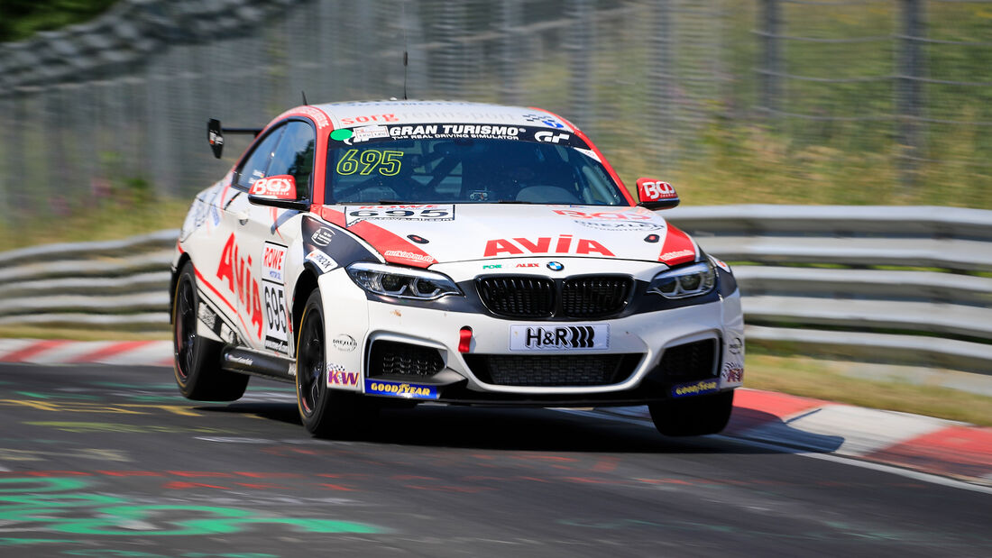 BMW M240i Racing Cup - Startnummer #695 - Team AVIA Sorg Rennsport - Cup5 - NLS 2020 - Langstreckenmeisterschaft - Nürburgring - Nordschleife 