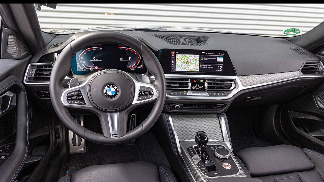 BMW M240i x Drive, Cockpit