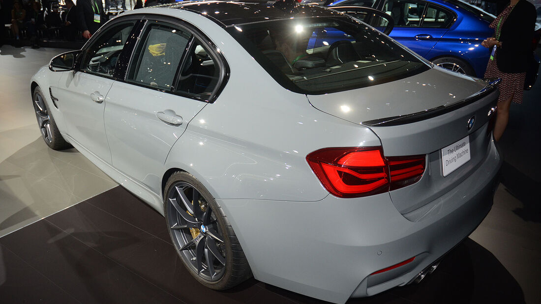 BMW M3 CS 