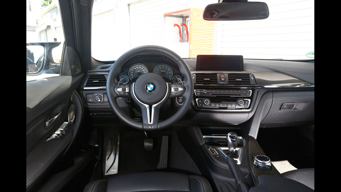BMW M3, Cockpit
