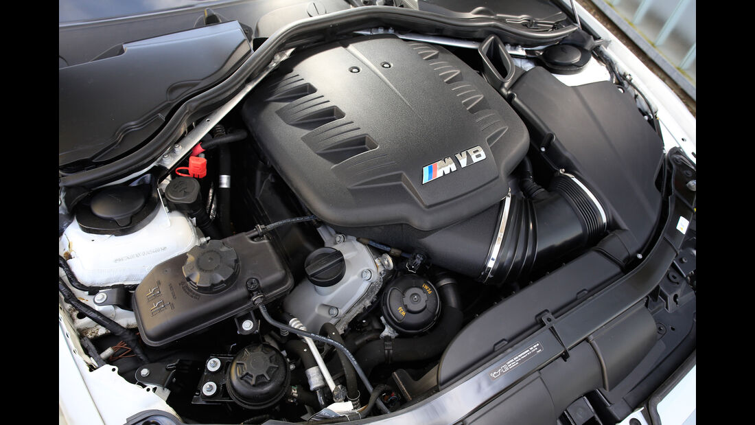 BMW M3, Motor