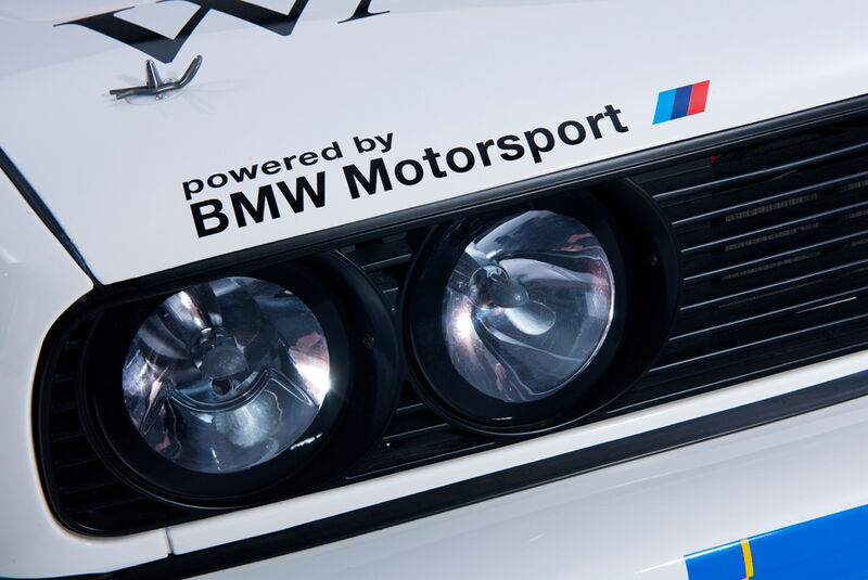 BMW M3 Sport Evolution, Frontscheinwerfer