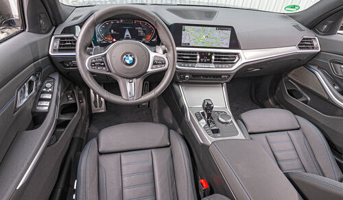 BMW M340d Touring xDrive, Interieur