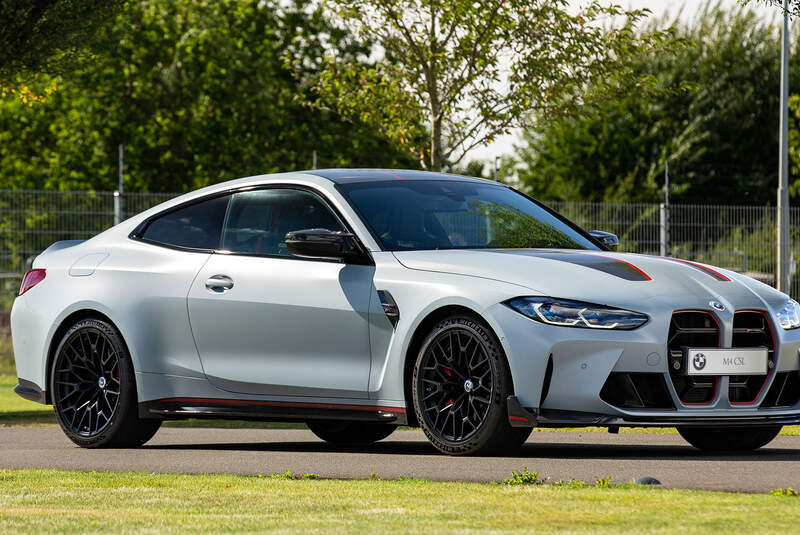 BMW M4 CSL (2023)