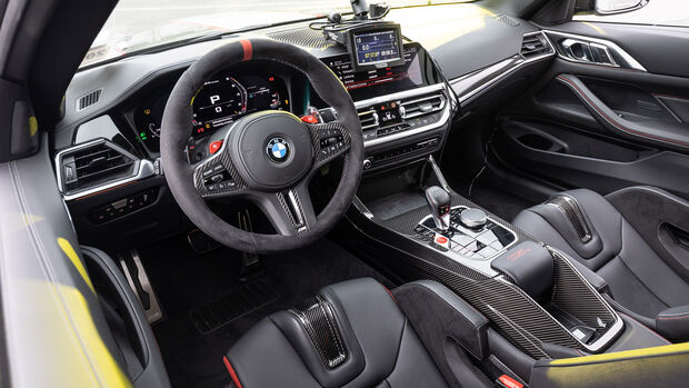 BMW M4 CSL V