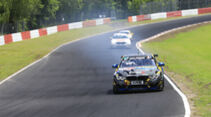 BMW M4 GT4 - Startnummer #220 - 24h-Rennen Nürburgring - Nordschleife - Donnerstag - 26.5.2022